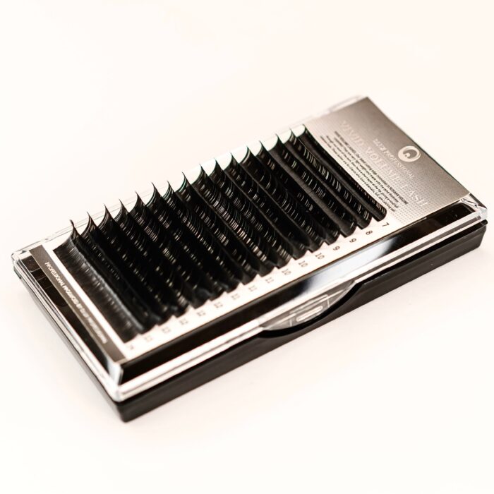 PBT Highest Quality Lashes available in 0.07mm